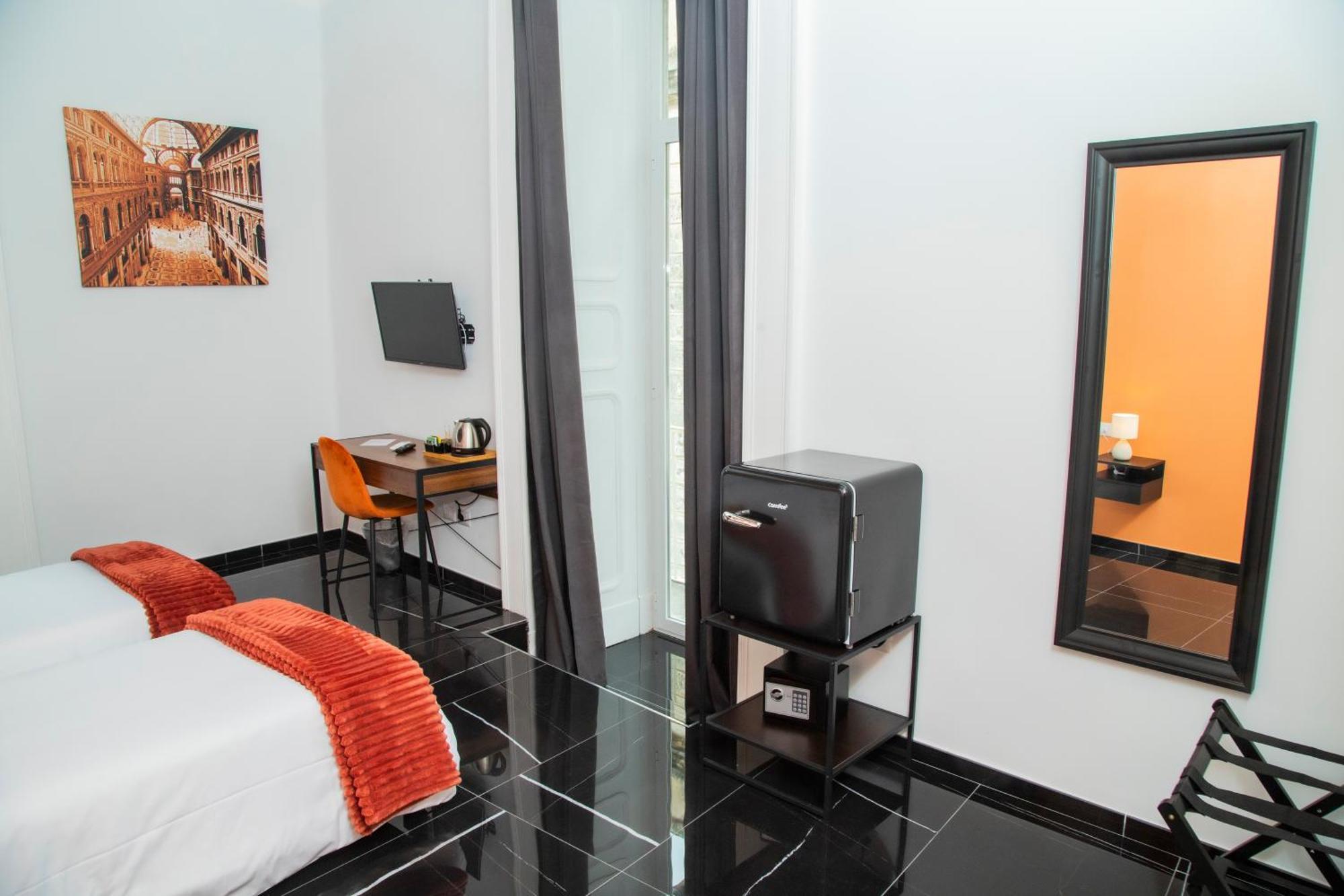 Palazzo Goyze Hotel Naples Room photo