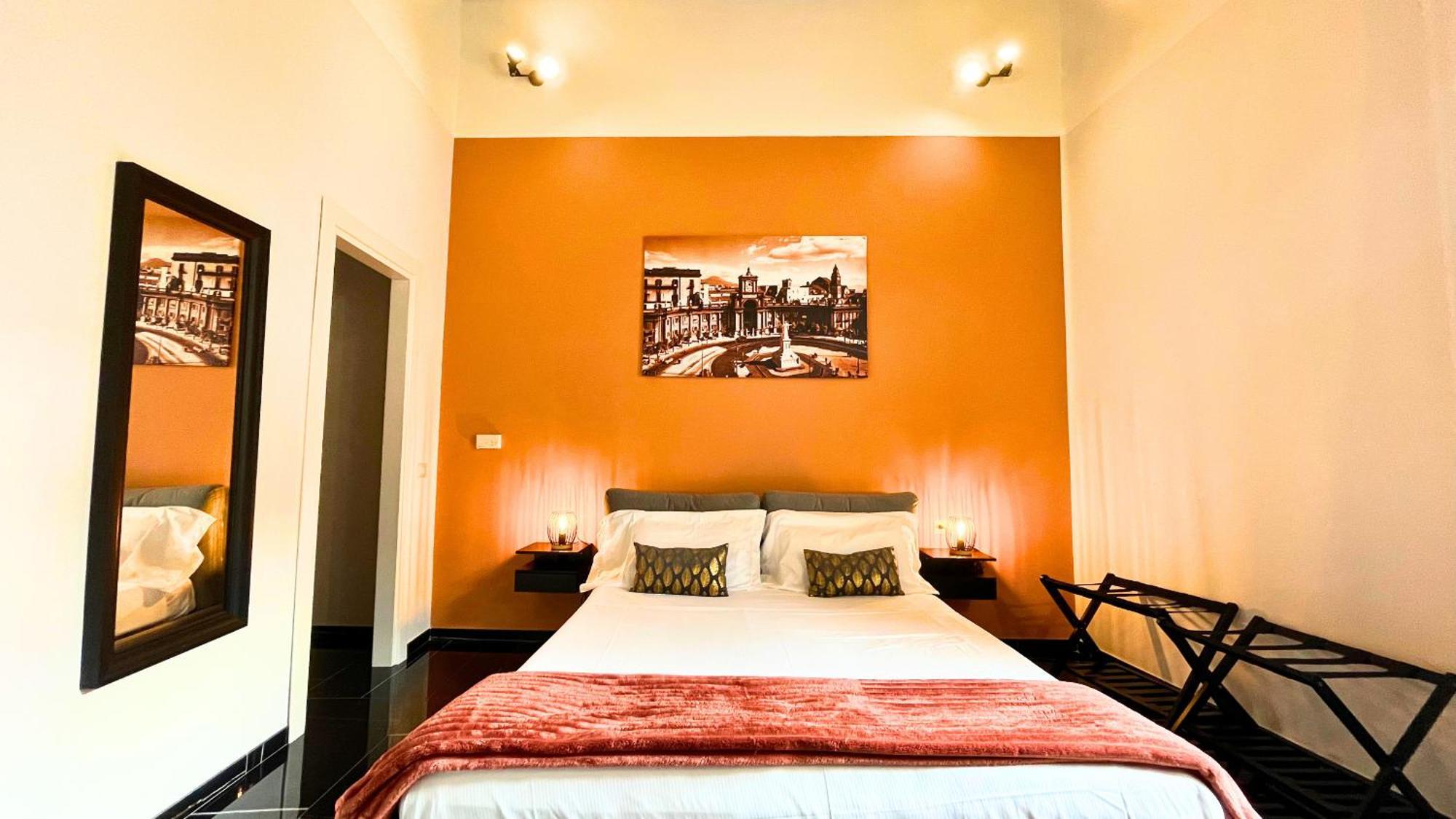 Palazzo Goyze Hotel Naples Room photo