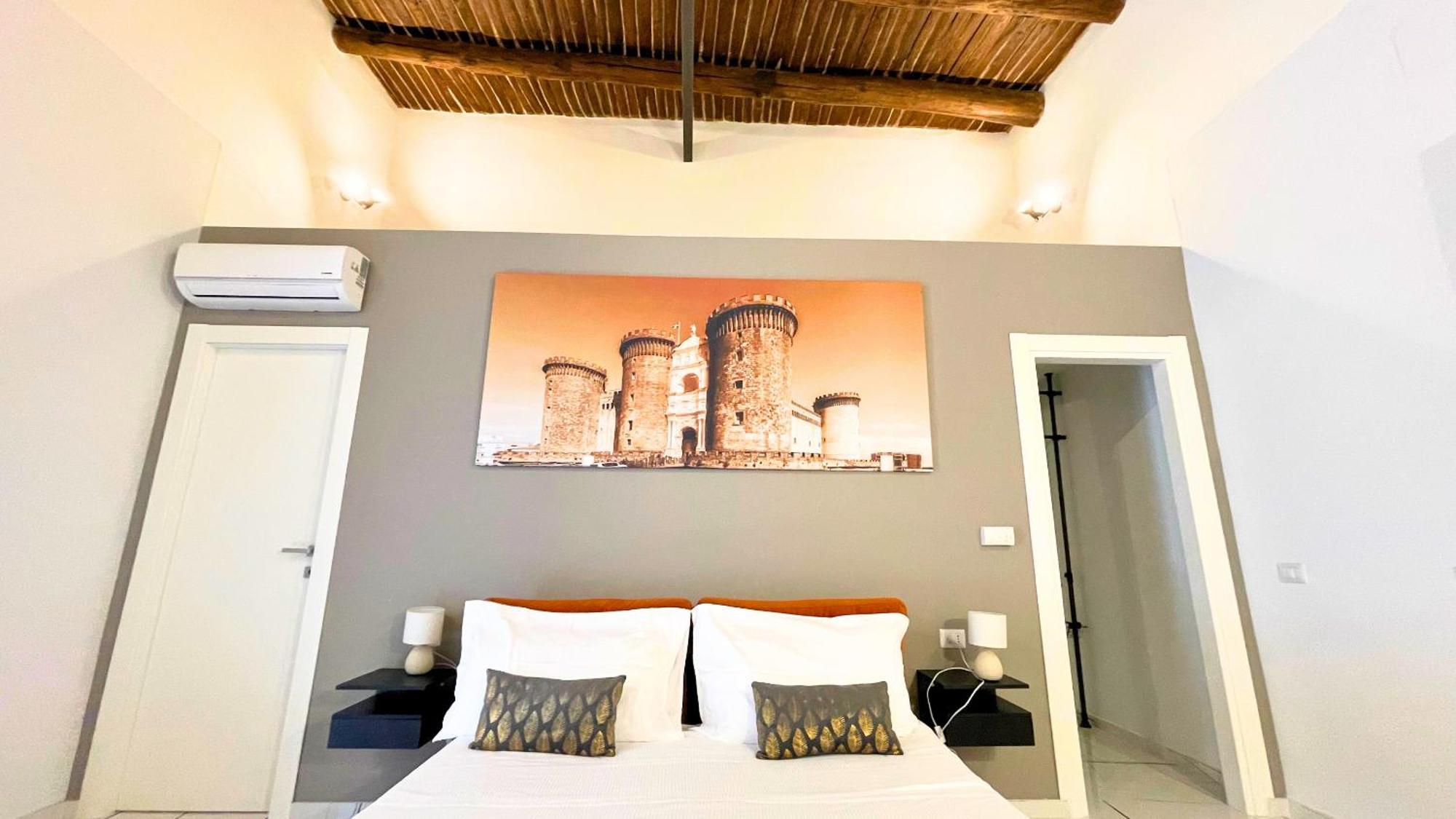 Palazzo Goyze Hotel Naples Room photo